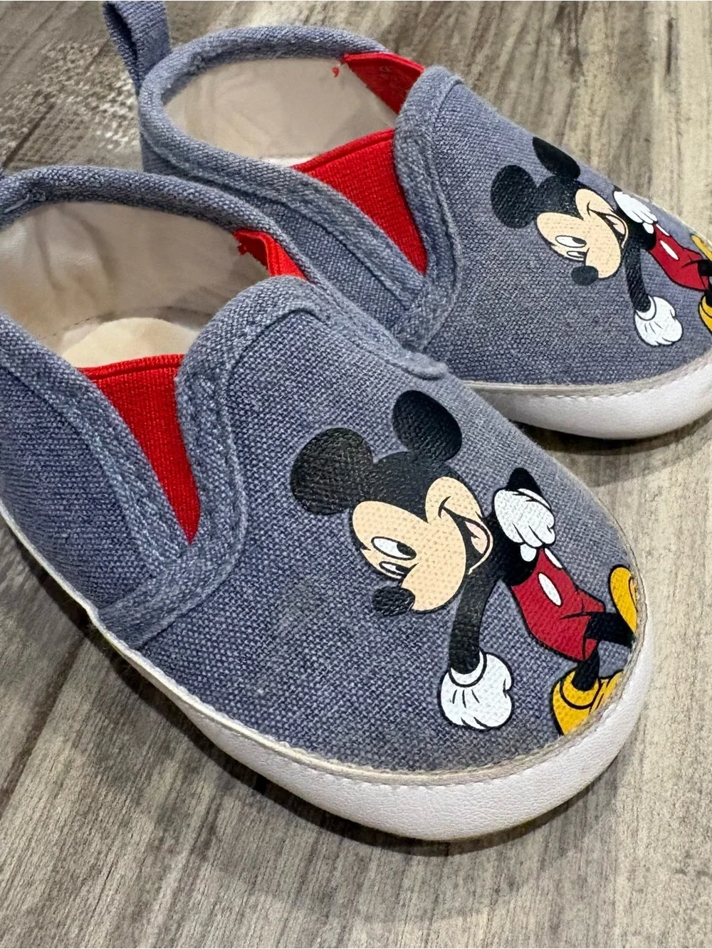 Disney Mickey Mouse Toddler Boys' Slip-on Shoes 8/9 Months